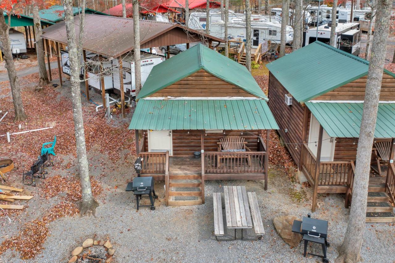 Arrow Creek Camp And Cabins Gatlinburg Exterior photo